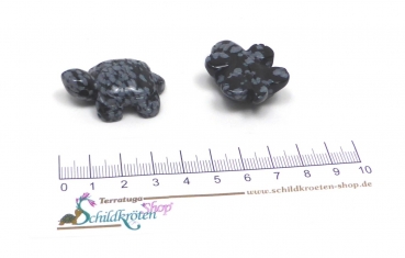 Preview: "Marinella" Schildkröten Anhänger aus Schneeflockenobsidian (3,5 cm)