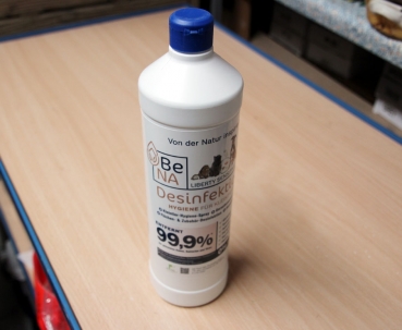 BeNA - Desinfektion OHNE ALKOHOL für Katzen, Hunde & Kleintiere 1Liter Reinigungsspray