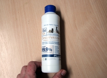 BeNA - Desinfektion OHNE ALKOHOL für Katzen, Hunde & Kleintiere 250 ml, Reinigungsspray