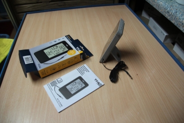 Digitales Thermo-Hygrometer mit Uhr