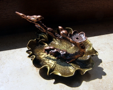 Räucherstäbchenhalter, Rückfluss, Metall, japanischer Teichfrosch, Bronze