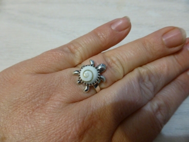 Operculum "Shivas Auge" Fingerring Schildkröte freie Größe Silber
