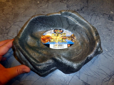 Repti Rock Water Dish large Zoomed 22x15x6cm