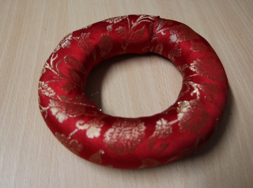 Rotes rundes Kissen für Klangschale 15 cm