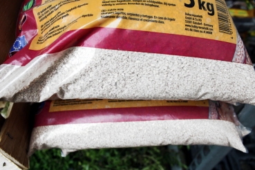 Terrano Kalzium Bodengrund 5 kg (natur)