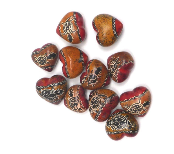 KENIA - Speckstein in Herzform, bemalt mit Schildkröten Motiv