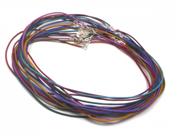 Lederband aus Ziegenleder (bunt) mit Verschluß 45cm