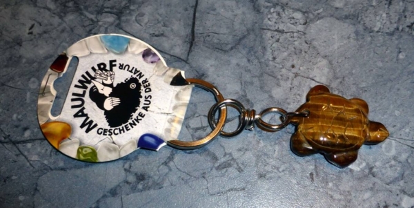 Schlüsselanhänger Halbedelstein Schildkröte  aus Tigerauge ca. 4 x 3 cm