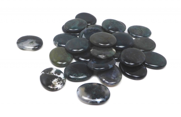 Scheibenstein Moosachat ca. 3-5 x 5 cm groß (dunkelgrün)