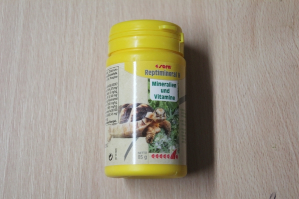 Sera reptimineral H 100 ml - das Plus an Mineralien und Vitaminen für Herbivore