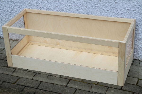 Terratuga Aufzucht Landschildkröten Terrarium Größe ca.118x54x40cm