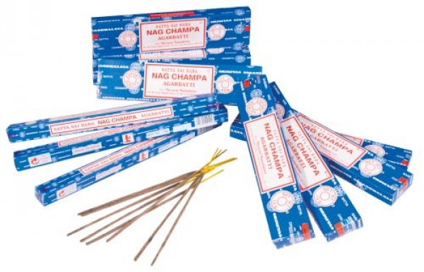 Sai Baba Nag Champa Räucherstäbchen 15g
