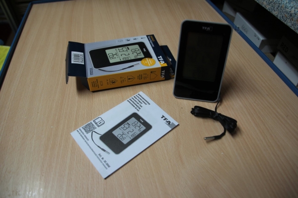 Digitales Thermo-Hygrometer mit Uhr
