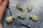 Sassary Mini Jade Anhänger Schildkrötchen